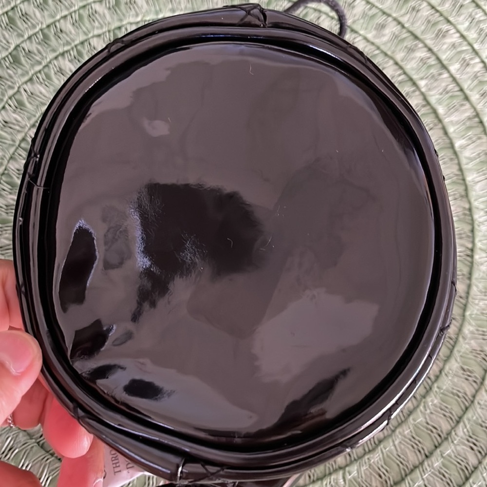 Guess Draw String Pouch - image 6